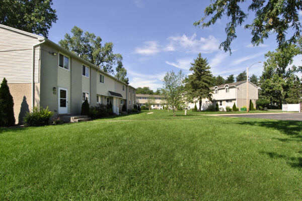exterior apartment view at coolidge place apartments